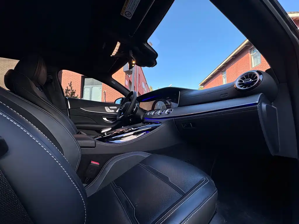 Mercedes-Benz AMG GT 2020 — фото 11