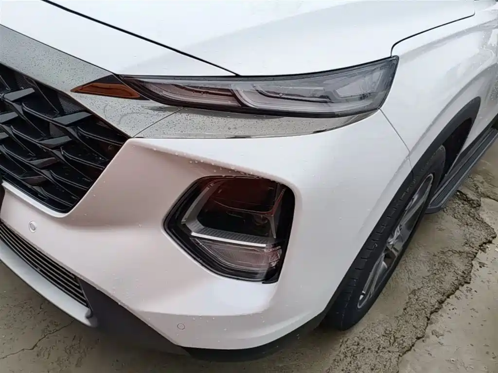 Hyundai Santa Fe 2023 — фото 24