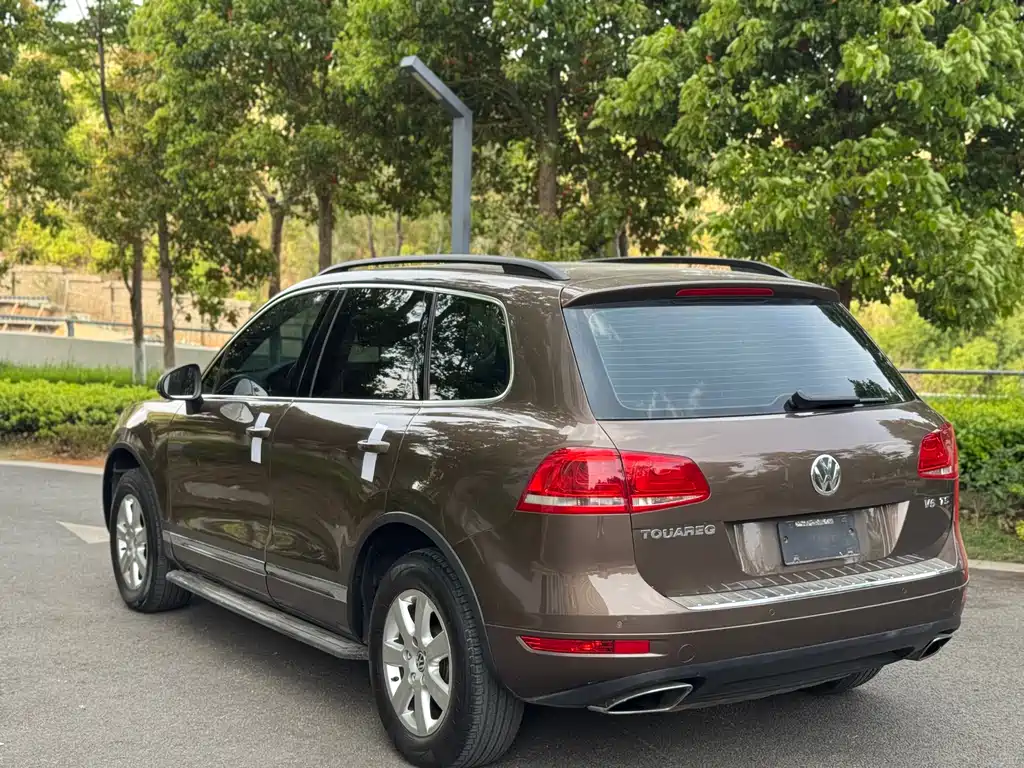 Volkswagen Touareg 2013 — фото 17