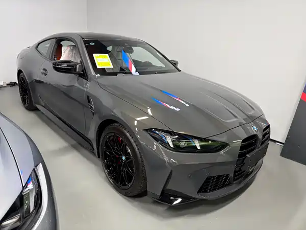 BMW M4 2024