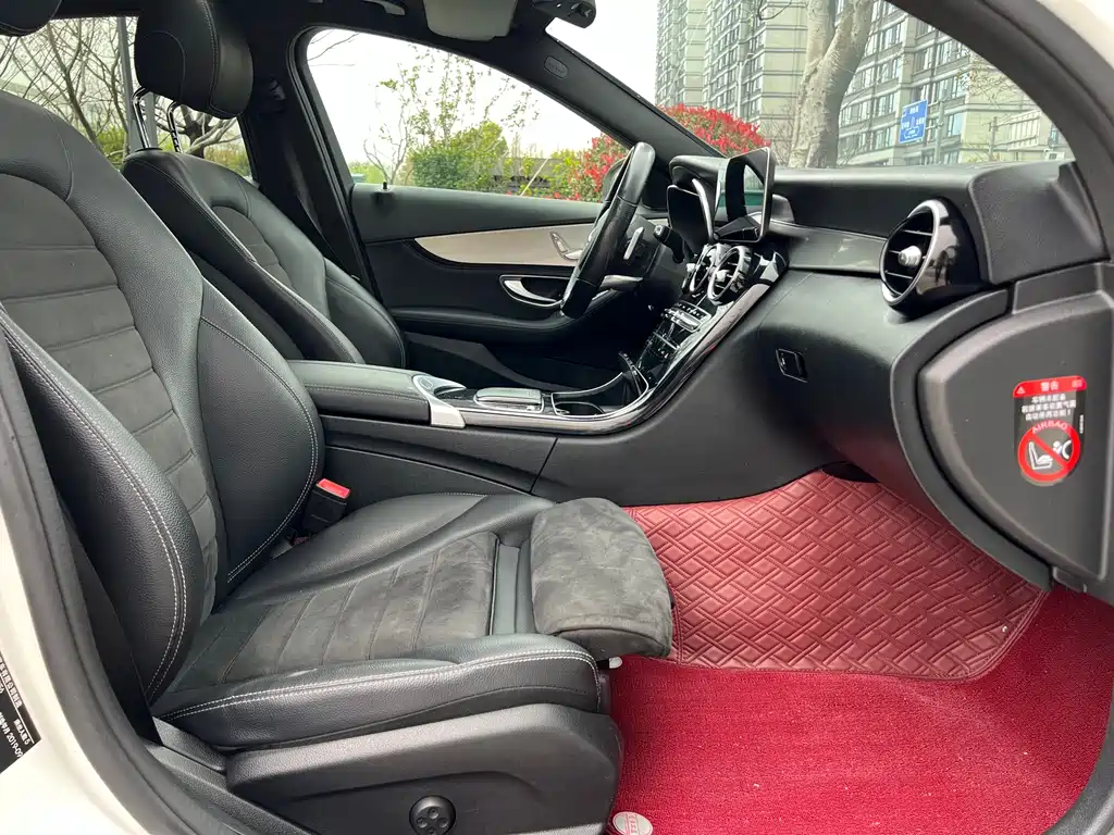 Mercedes-Benz C-Class 2019 — фото 11