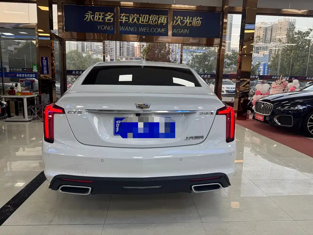 Cadillac CT5 2022 — фото 12