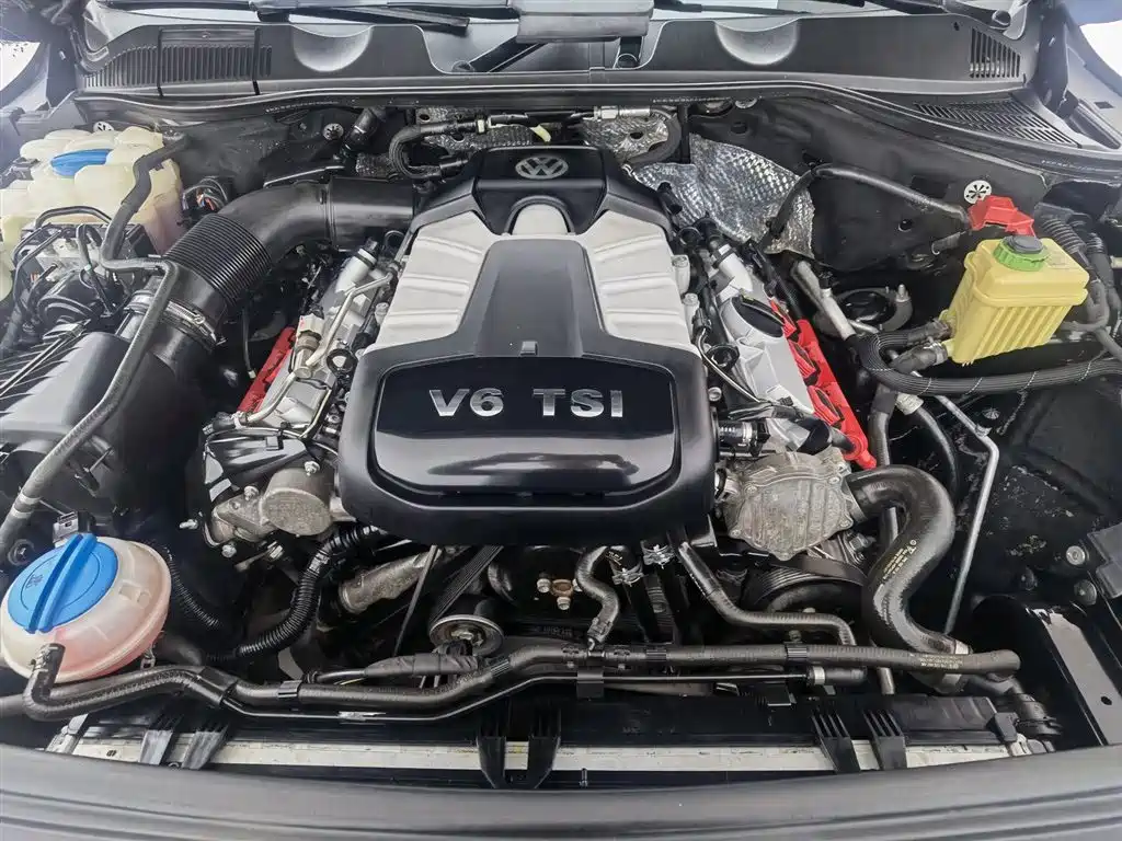 Volkswagen Touareg 2014