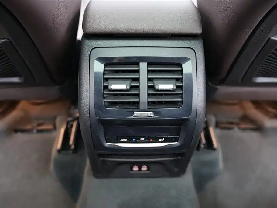 BMW X3 2020 — фото 15