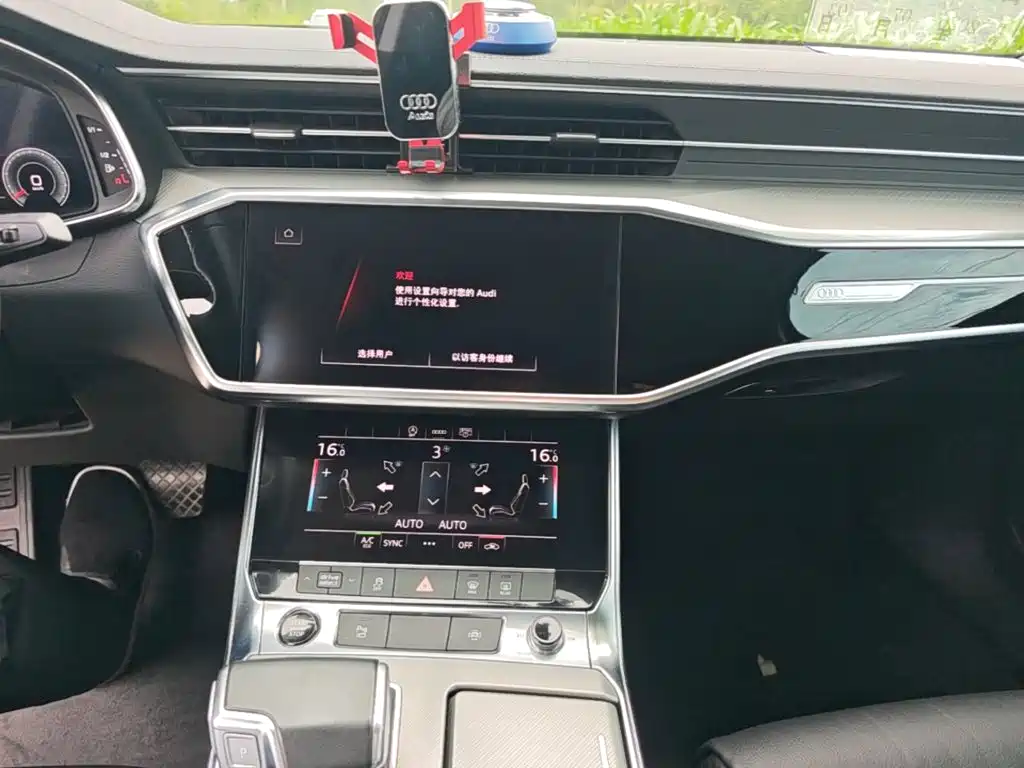 Audi A6L 2021 — фото 13
