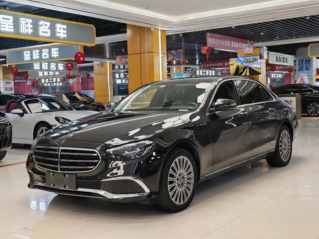 Mercedes-Benz E-Class 2023 — фото 1