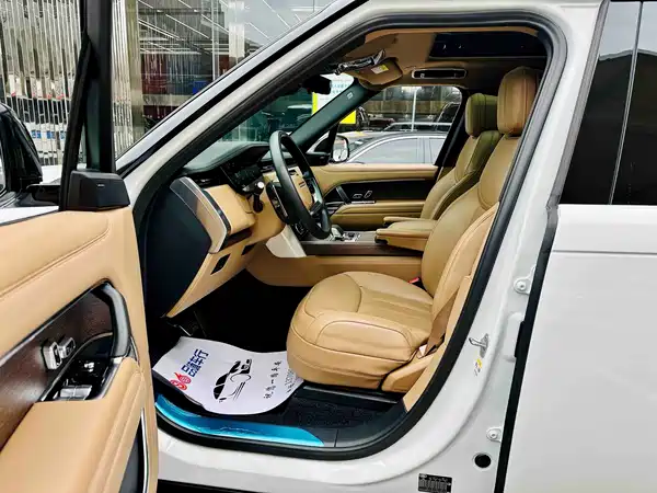 Land Rover Range Rover 2023
