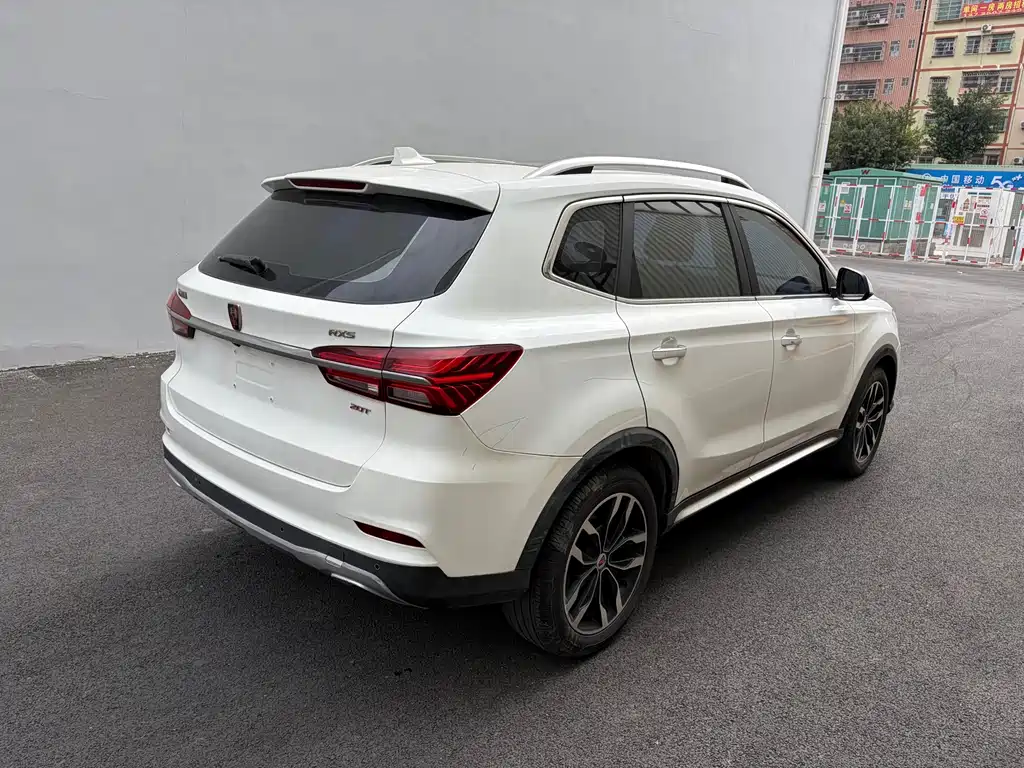 Roewe RX5 2017 — фото 9