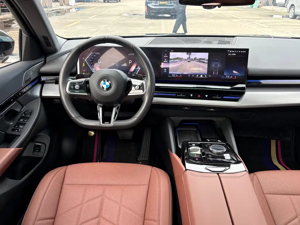 BMW 5 Series 2024
