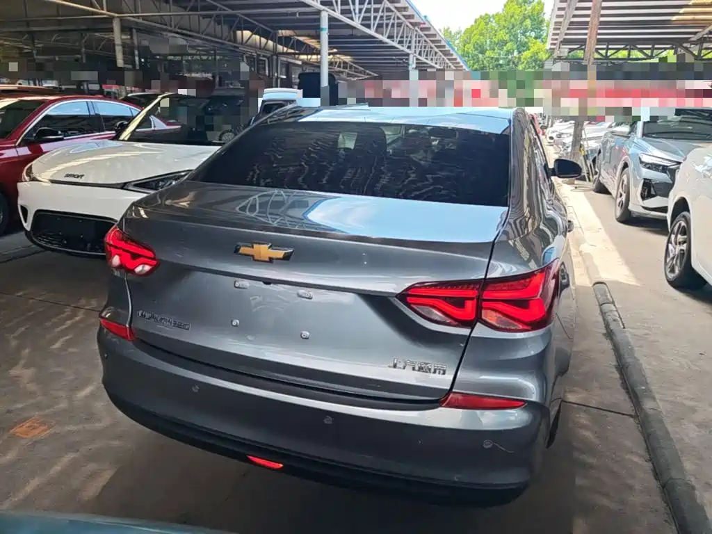 Chevrolet Cruze 2022