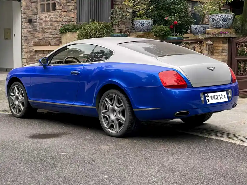 Bentley Continental 2009 — фото 4