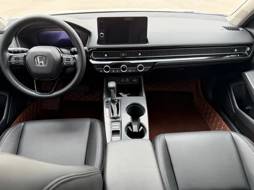 Honda Civic 2022 — фото 9
