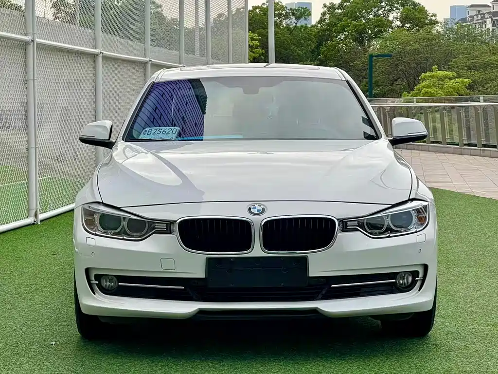 BMW 3 Series 2013 — фото 2