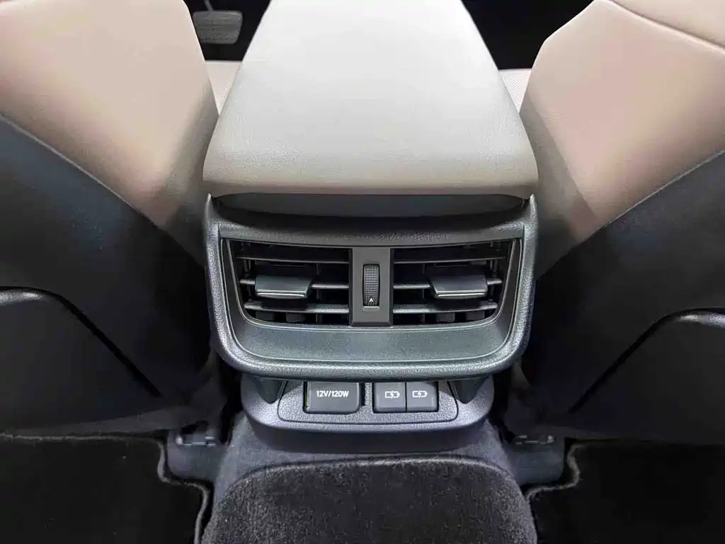Lexus ES 2022 — фото 10