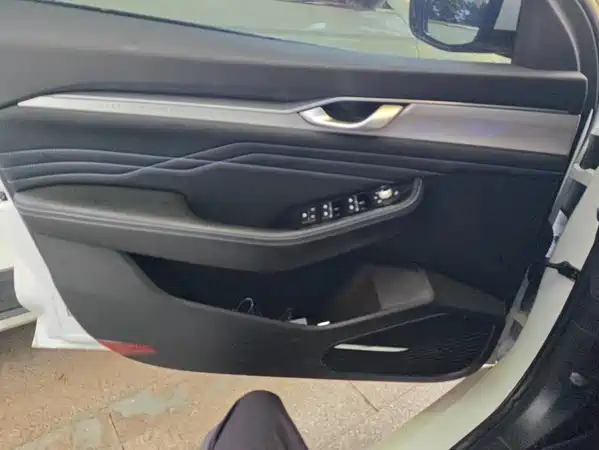 Geely Xingrui 2025