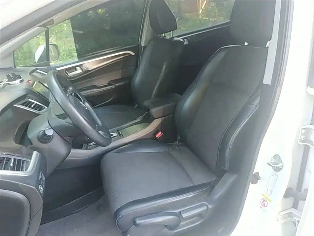 Honda Jade 2015 — фото 15
