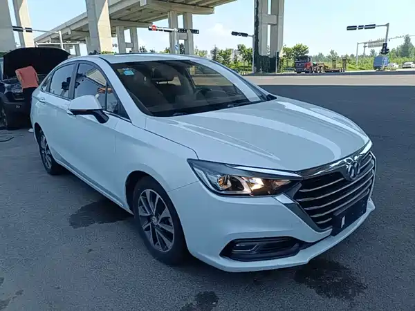 BAIC Shenbao D50 2022