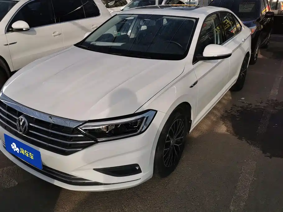 Volkswagen Sagitar 2021