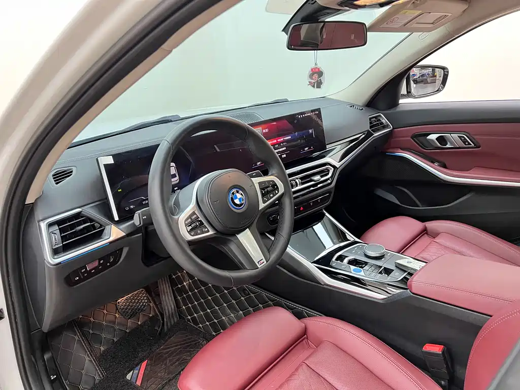 BMW i3 2023 — фото 14