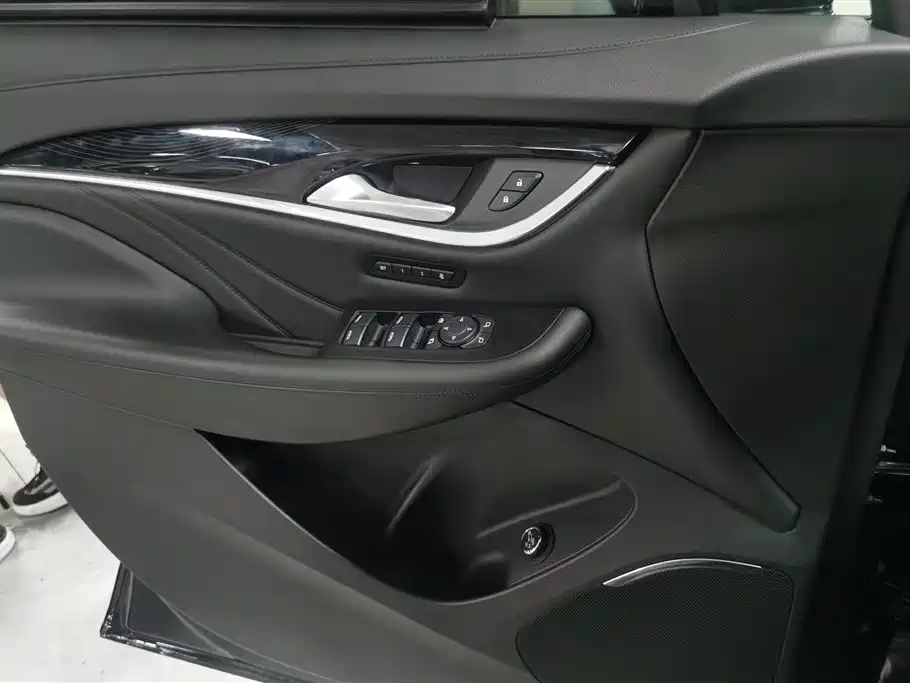 Buick Enclave 2022