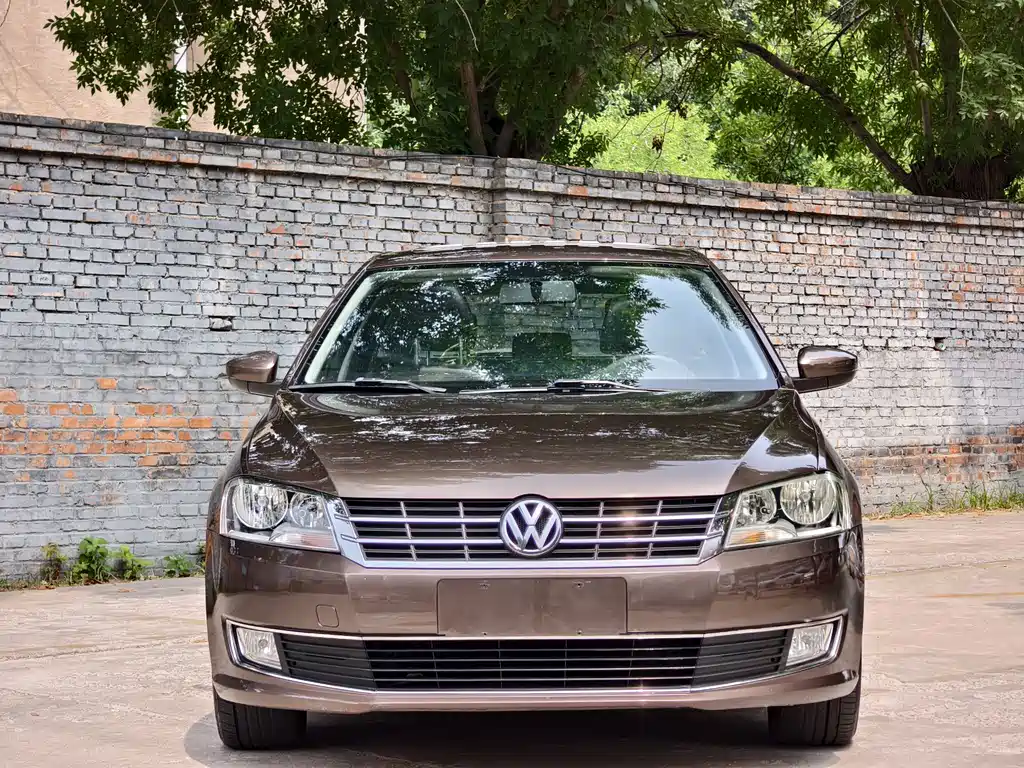 Volkswagen Gran Lavida 2014