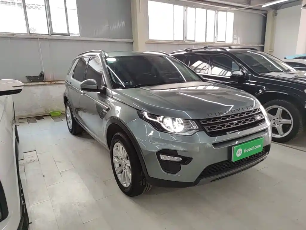 Land Rover Discovery Sport 2018 — фото 4