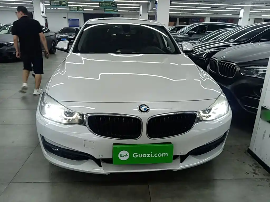 BMW 3 Series GT 2017