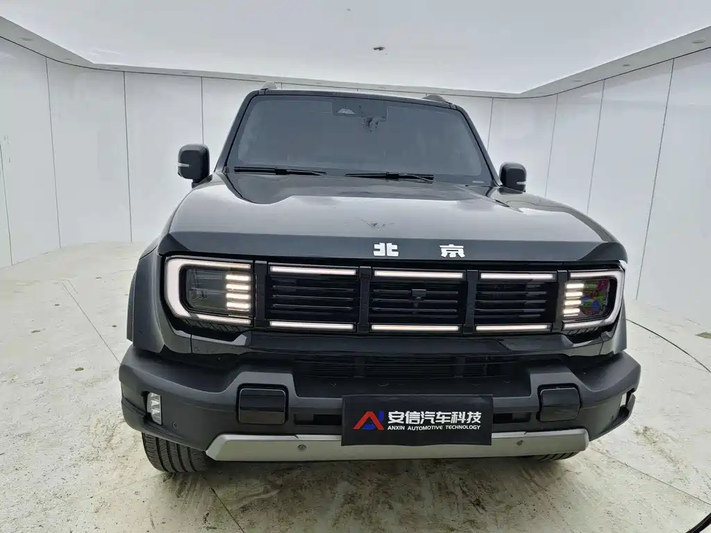 BAIC BJ40 2025