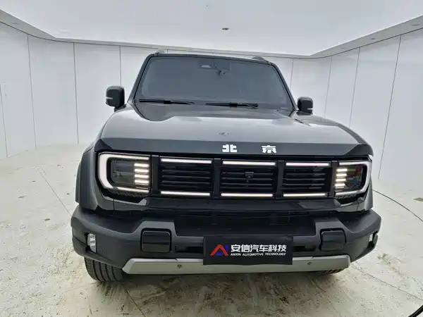 BAIC BJ40 2025