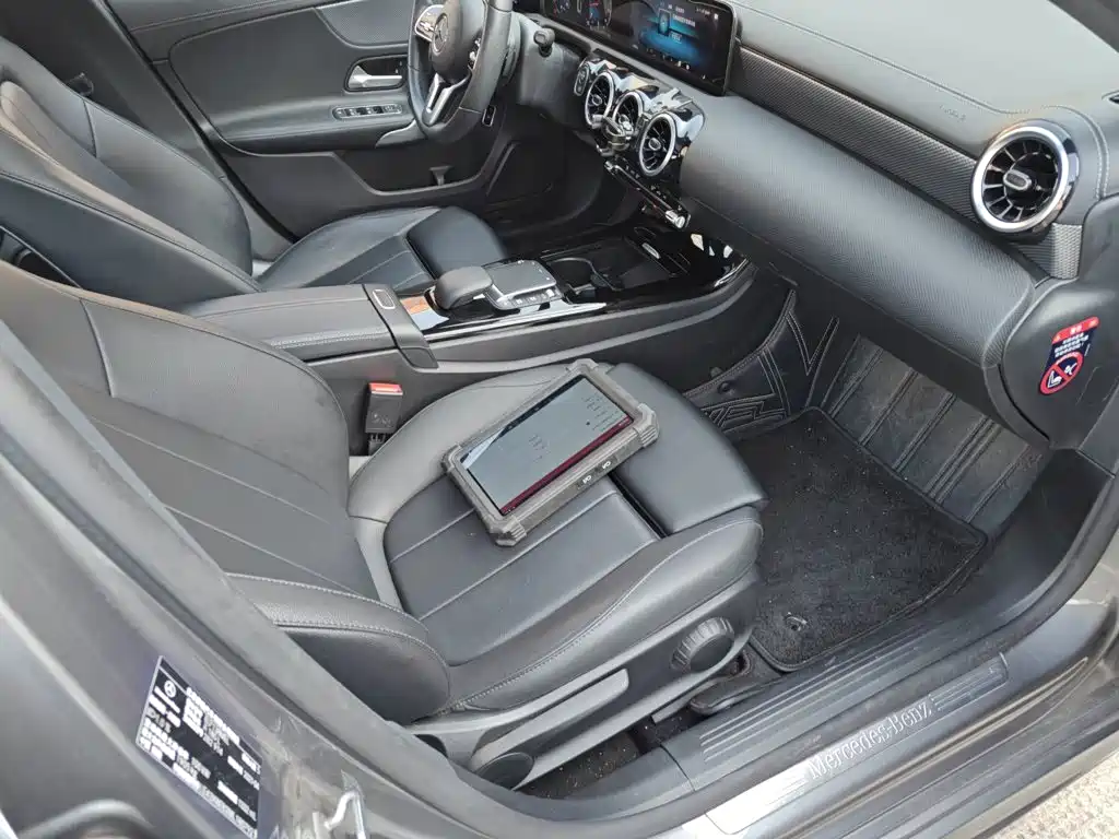Mercedes-Benz A-Class 2021 — фото 20