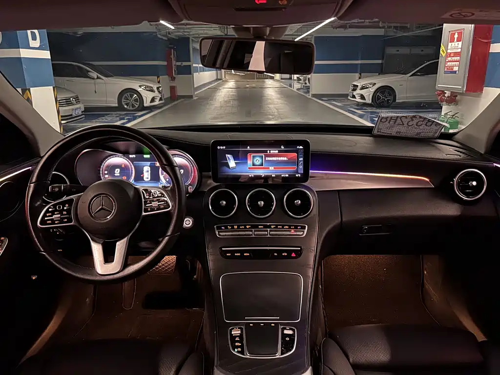 Mercedes-Benz C-Class 2019 — фото 9