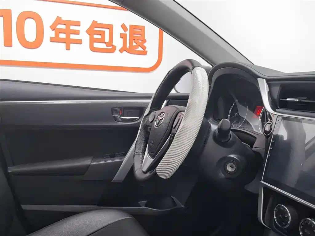 Toyota Corolla 2017 — фото 22