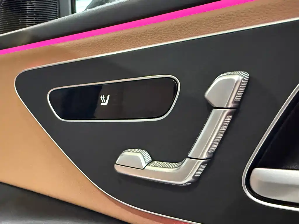 Mercedes-Benz E-Class 2024 — фото 20