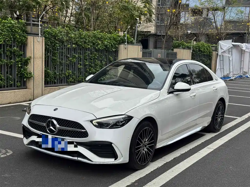 Mercedes-Benz C-Class 2022 — фото 1