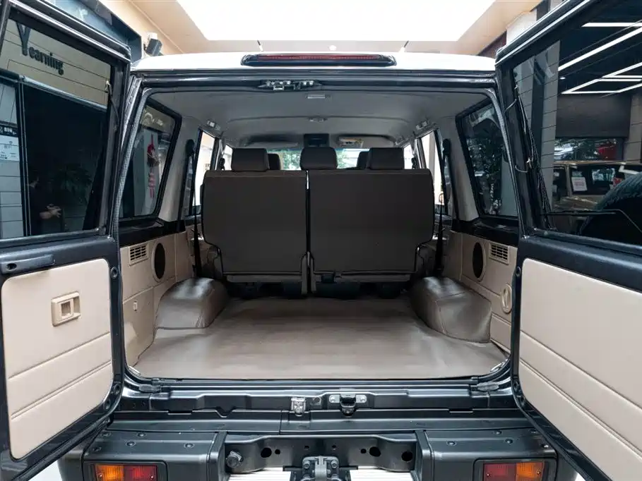 Toyota Land Cruiser 2025 — фото 6