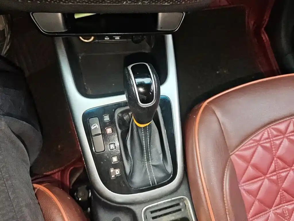 Kia KX3 2016