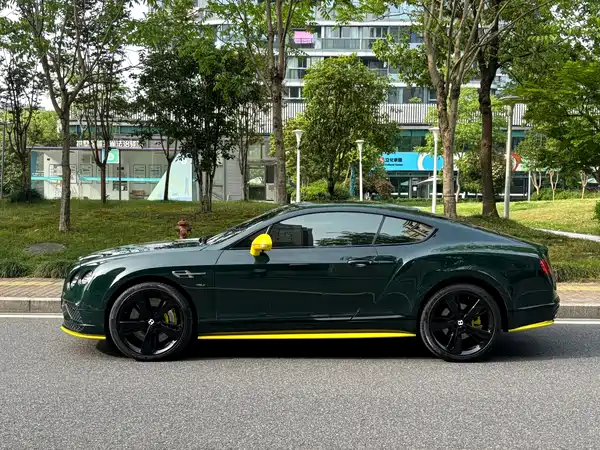 Bentley Continental 2019