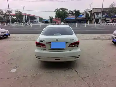 Nissan Sylphy 2012