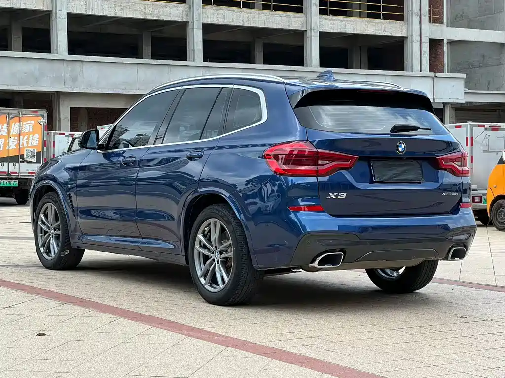 BMW X3 2021 — фото 7
