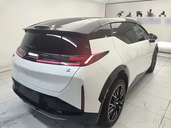 Zeekr X 2023