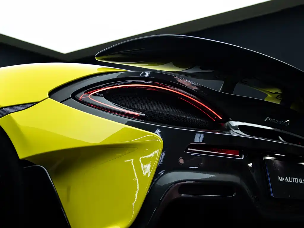 McLaren 600LT 2019 — фото 26