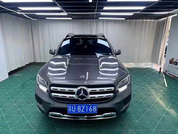 Mercedes-Benz GLB 2021