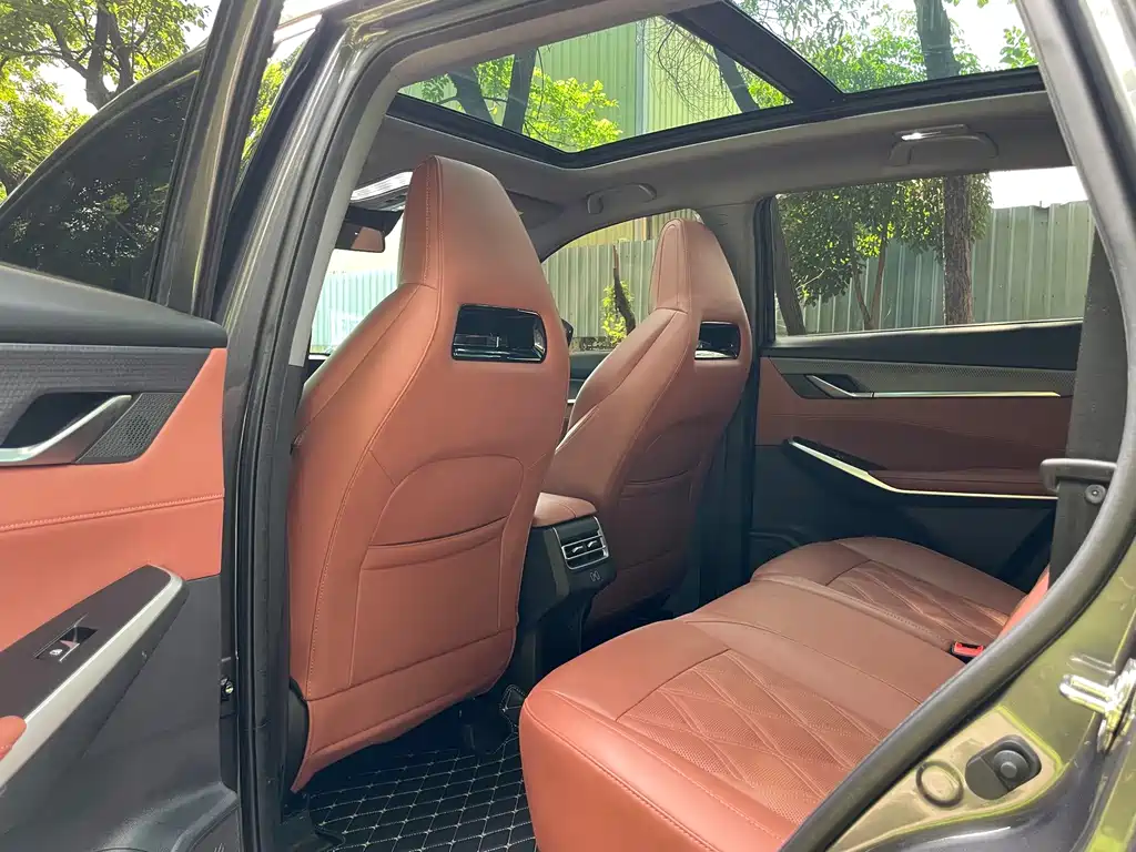 Changan CS75PLUS 2023 — фото 12