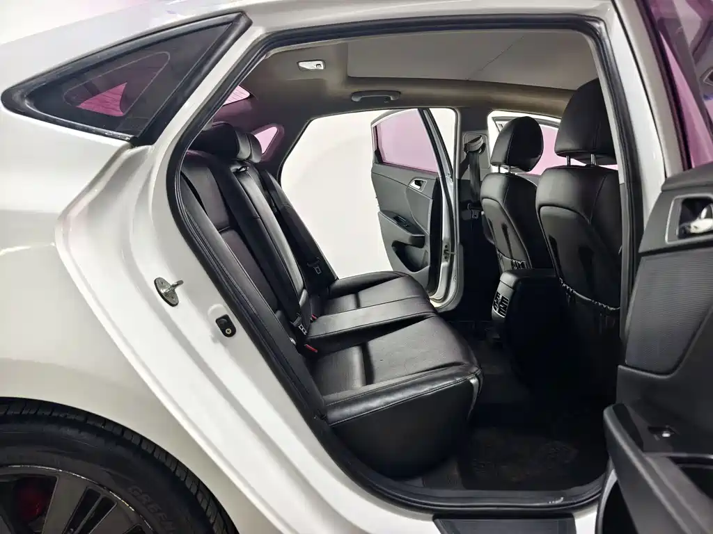 Hyundai Mistra 2016 — фото 16