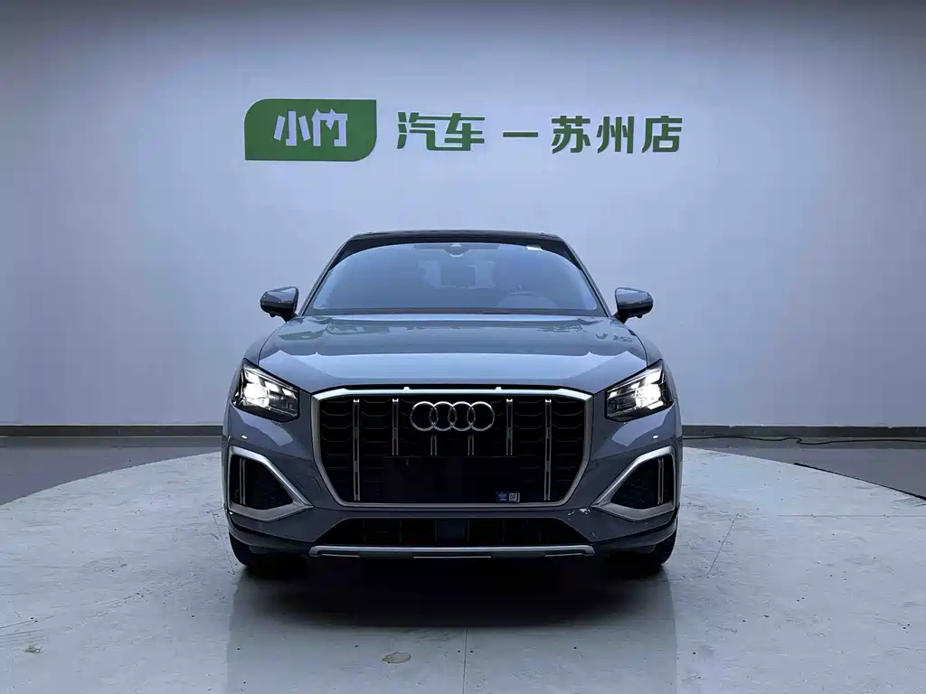 Audi Q2L 2023 — фото 2