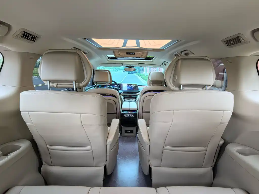 Buick GL8 Hybrid 2025 — фото 16