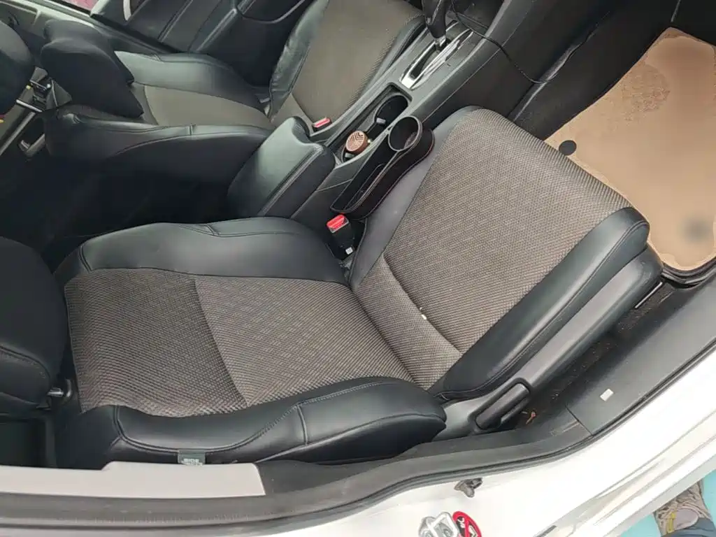 Honda Jade 2018 — фото 25