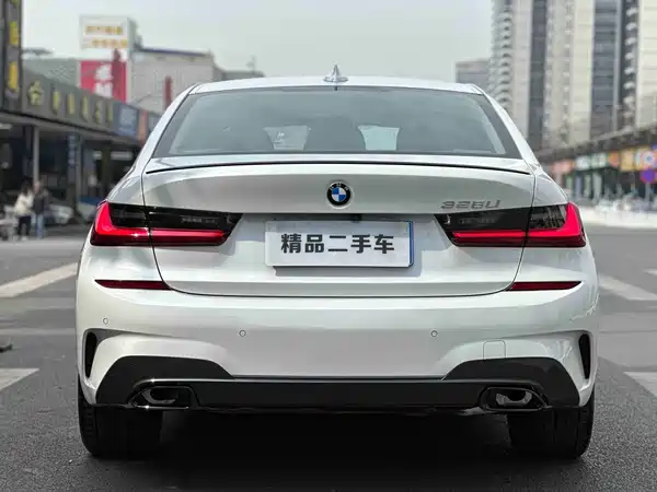 BMW 3 Series 2022