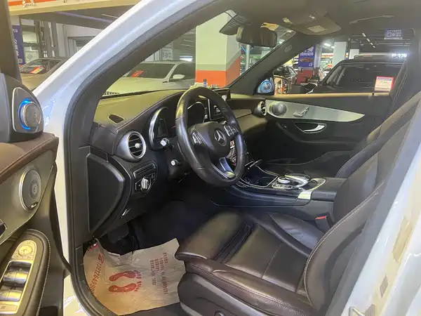 Mercedes-Benz GLC 2018
