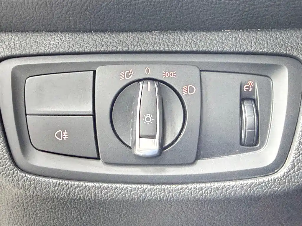 BMW 1 Series 2022 — фото 13